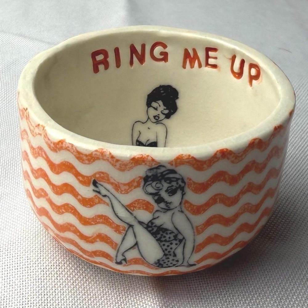 EGB Heart Ring Me Up Pin Up Girl Trinket Dish Tiny Orange Retro Kitsch Bowl 1.5"